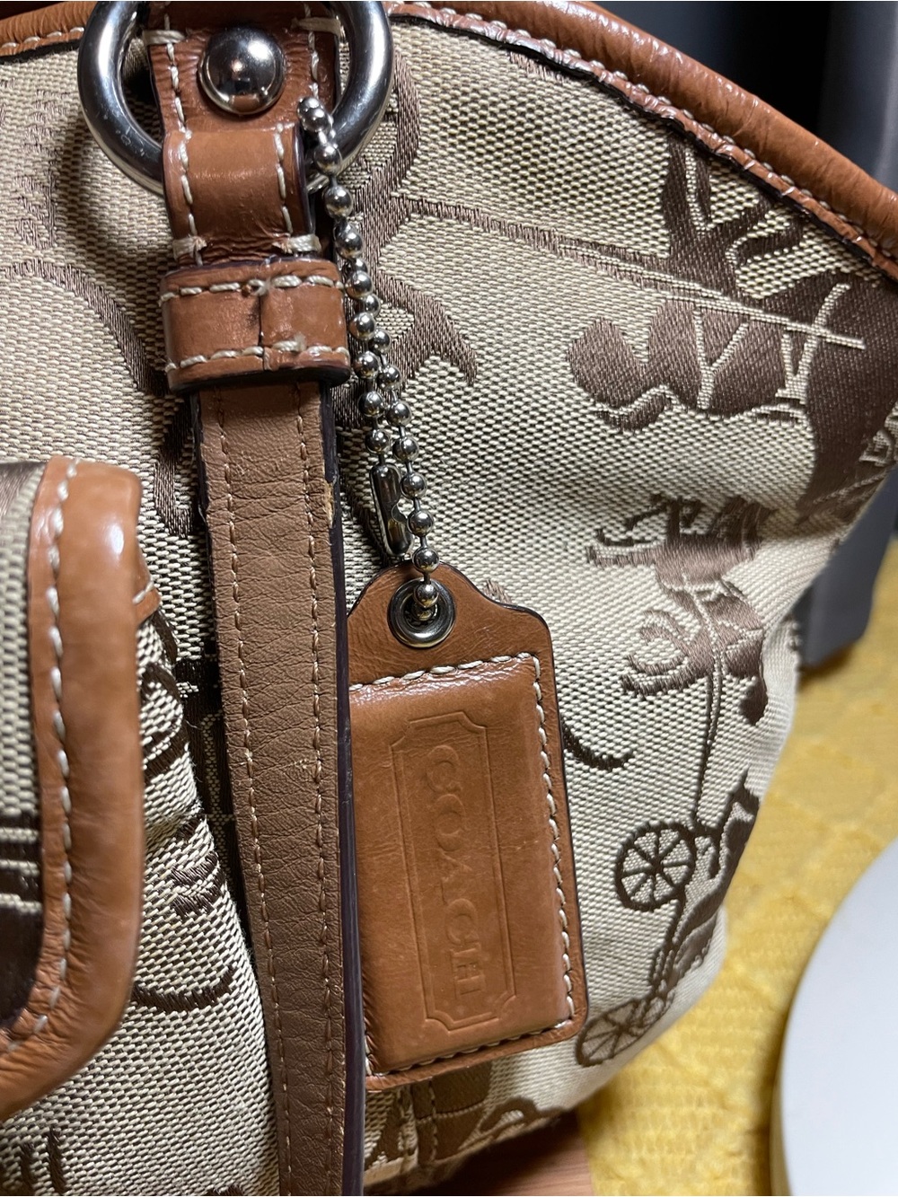 Coach Beige Signature Canvas Shoulder Bag with Brown Trim - Picture 3 of 16